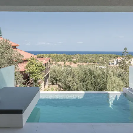 Nuovo Luxury Suites