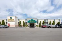 Quality Inn & Suites Hotels in Mansfield