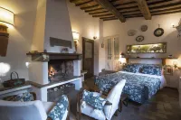 Castello di Proceno Albergo Diffuso in Dimora d'Epoca Hotels in Proceno