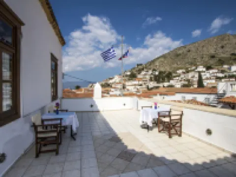 Achilleas Pension Hotels in Hydra