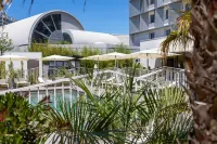 AC Hotel Marseille Prado Velodrome - Pools