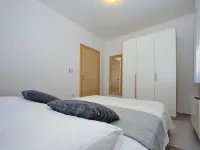 Tranquil Apartment in Bibinje with Garden