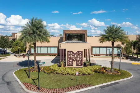 Stunning 4Bd Close to Disney @ Magic Village 7614 Отели рядом с достопримечательностью «Джайв Кидс Уорлд Виллидж»