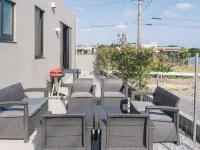 Private House u-zi house Hotels in Yaese