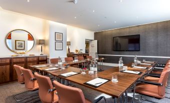 Taj 51 Buckingham Gate Suites and Residences