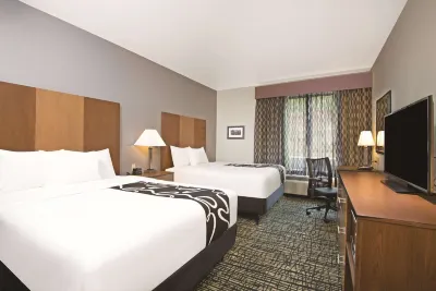 La Quinta Inn & Suites by Wyndham Morgantown Hotel a 