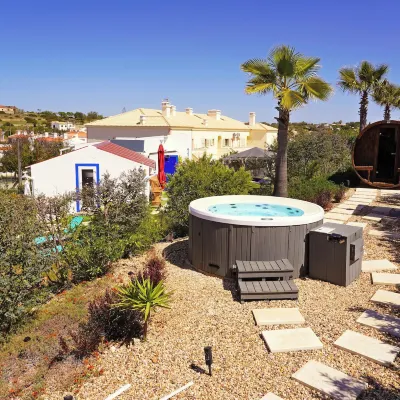 Carvoeiro B&B and Spa Hotels near Carvoeiro Beach
