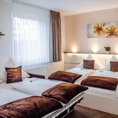 Hotel Central Egbr Hotels near Rontgen-Gedächtnisstätte Wurzburg
