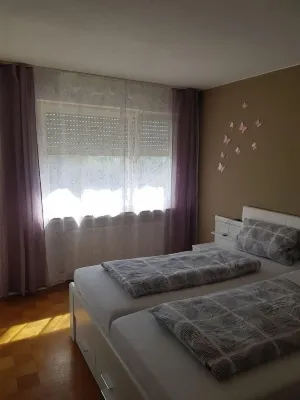 2 Ferienwohnungen in Schweinfurt Hotels in der Nähe von Deutsches Bunkermuseum