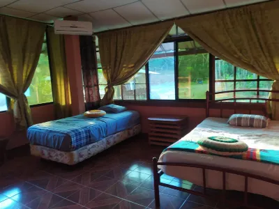 Grand Selva Lodge & Tours Các khách sạn ở 