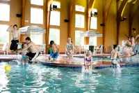 Cranberry Country Lodge - Swimmingpools