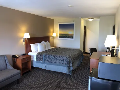 Days Inn by Wyndham Rio Rancho Hotels in Corrales