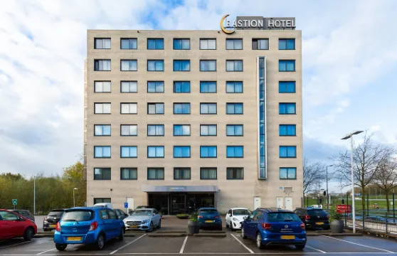 鹿特丹亞歷山大堡壘酒店