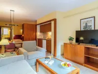 Aparthotel Bertrán Các khách sạn gần Núi Tibidabo