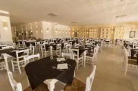 巴龍尼馬雷飯店 - 早餐