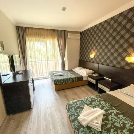 Castle Park Hotel