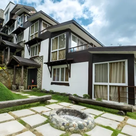 West 35 Eco Mountain Resort