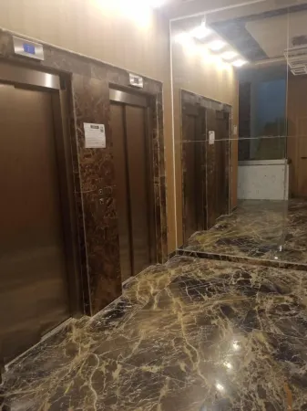 Magistic XI Appart Отели рядом с достопримечательностью «Sumas Mountain Inter-Regional Park»