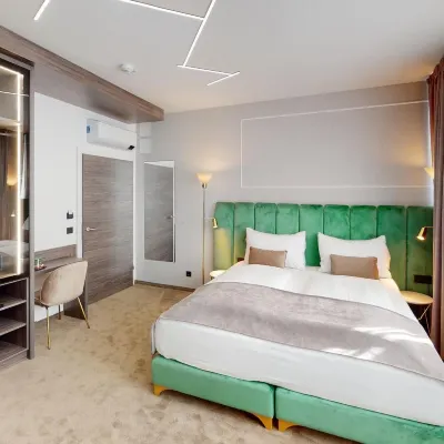 Ned Hotel Hotels near Puntigam