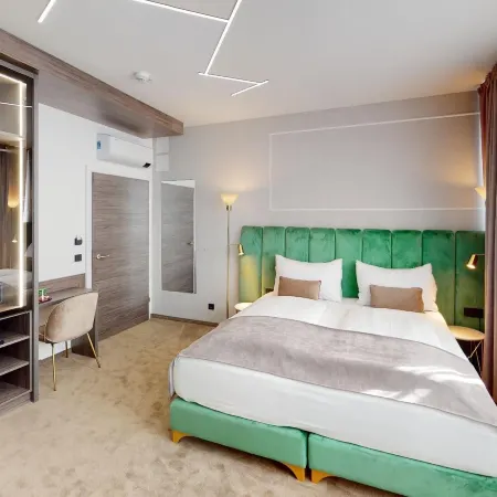 Ned Hotel