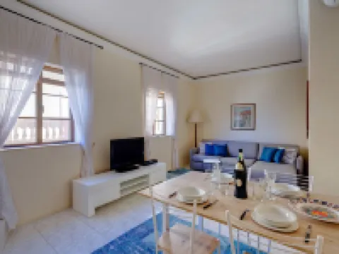 Traditional Maltese Townhouse, Roof Terrace and Views Hotels in Senglea