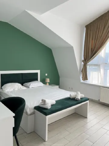 시티 호텔 부쿠레슈티