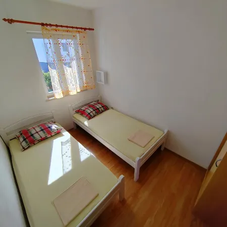 Close to Center Apartment Poly 2 D