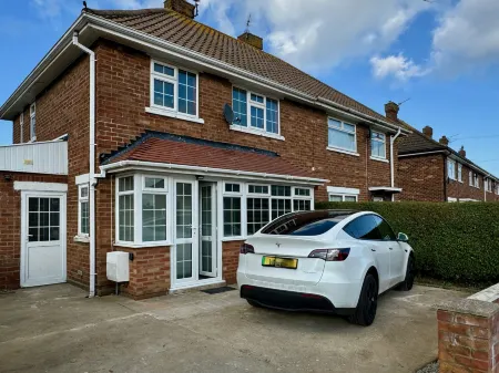 Sandringham House - Great for Contractors or Family Holidays