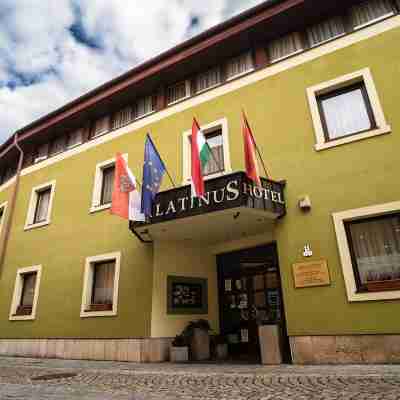 Hotel Palatinus Hotel Exterior