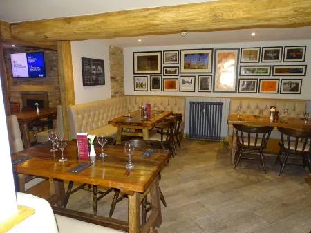 Oddfellows Hotel Bar & Restaurant Отели в г. Selby District