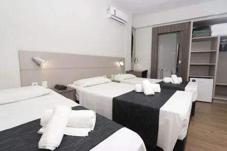 Hotel Valerim Itajaí / Navegantes Отели в г. Итажаи