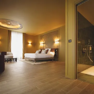 Hotel Gounod Fully Renovated