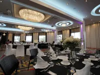 Hotel Plaza Quebec Hotels near Place Laurier