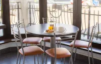 Hotel Kert Free Parking