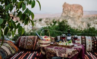 Ortahisar Cave Hotel