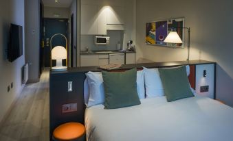 The Oliver Apartments