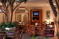 Embassy Suites by Hilton Houston Near the Galleria