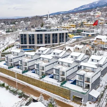 Aileena Hotel & Villas