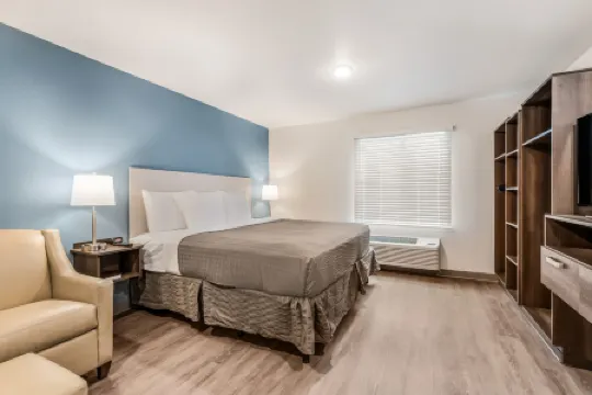 WoodSpring Suites Charlotte - University Research Park