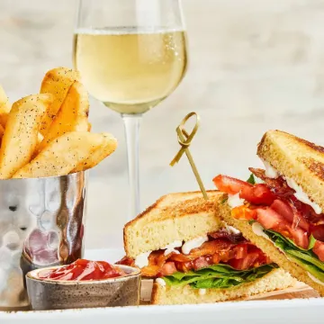 Courtyard New Haven at Yale Отели в г. Нью-Хейвен