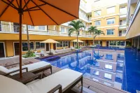 Sylvia Hotel Premier Kupang - Pools