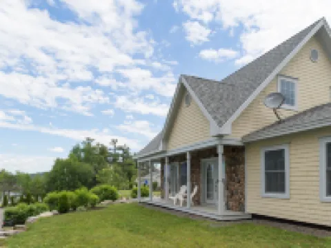 Sheepscot Harbour Village Resort Hotels in Edgecomb