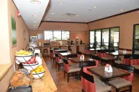 Quality Inn Near Walden Galleria Mall - breakfast