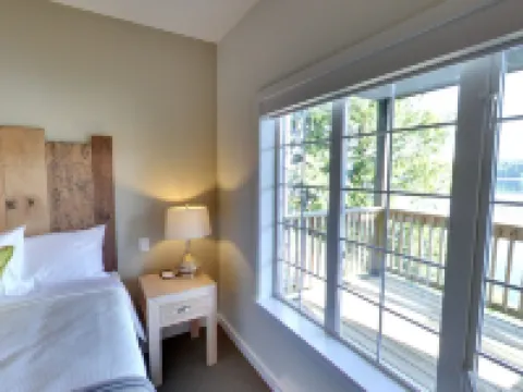 Embarc Ucluelet Hotels in Ucluelet