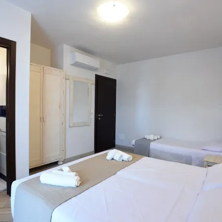 Camere le VIE di Omero