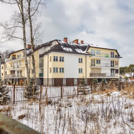 Szkolna, Sun & Snow