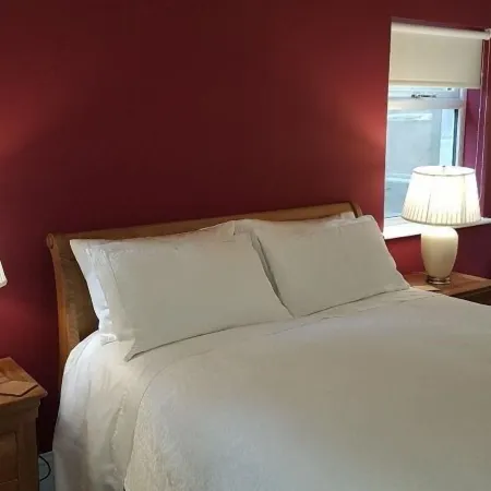 Station House Lanark Bed and Breakfast Отели в г. Ланарк