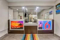 Motel 6 San Bernardino, CA - South Hotels in Colton