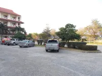A.P. Garden Hotel - parking