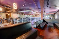 Thunderbird Boutique Hotel - bar